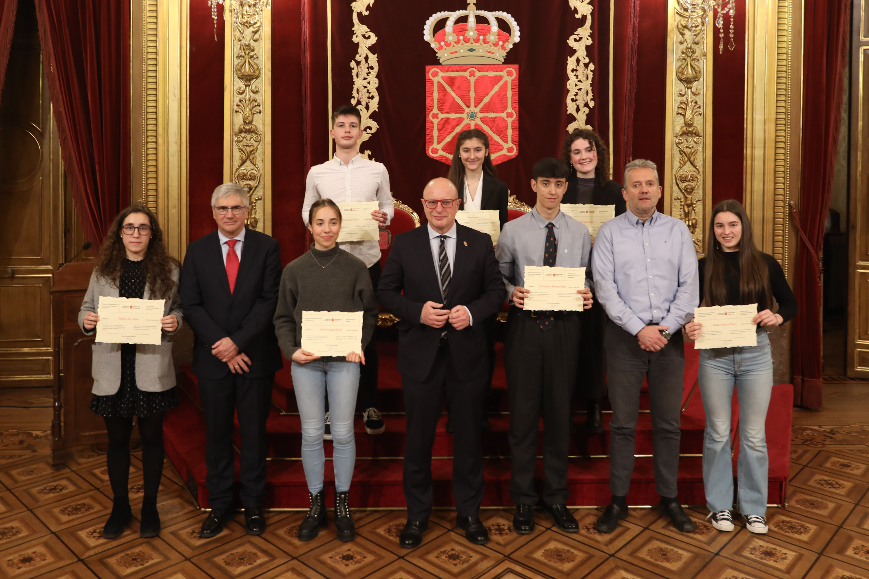 Siete estudiantes de seis centros de Pamplona, Tudela y Peralta reciben los Premios Extraordinarios de ESO y Bachillerato de Navarra
